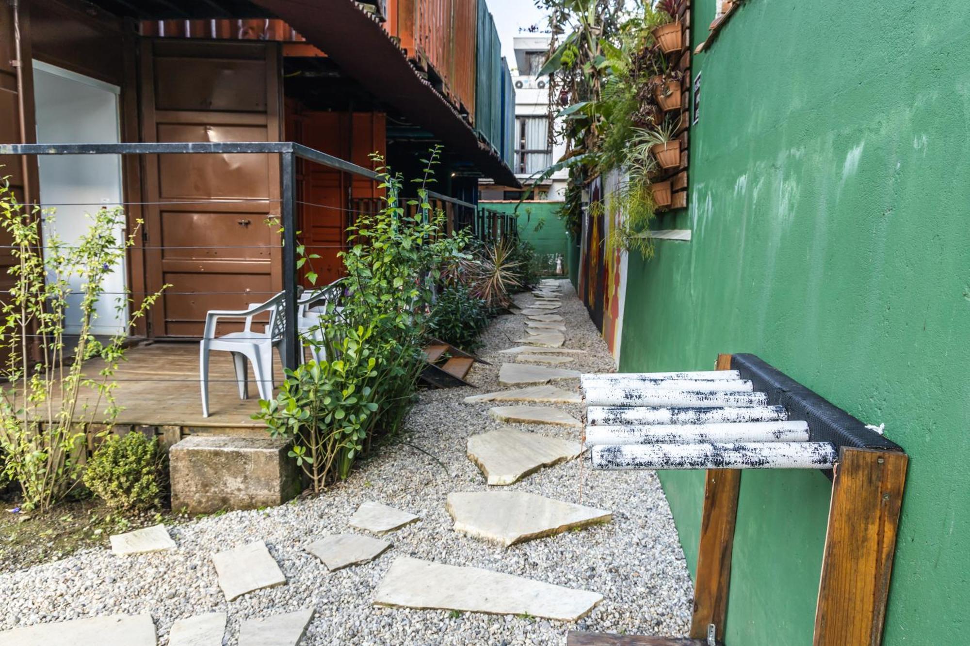 Praia Camburi - Studios Kuta Dış mekan fotoğraf